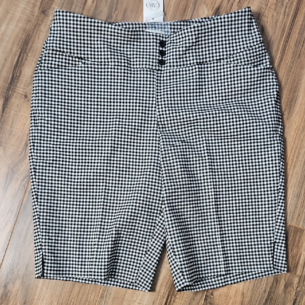 Cato Gingham Checkered Black and White Shorts NWT 10